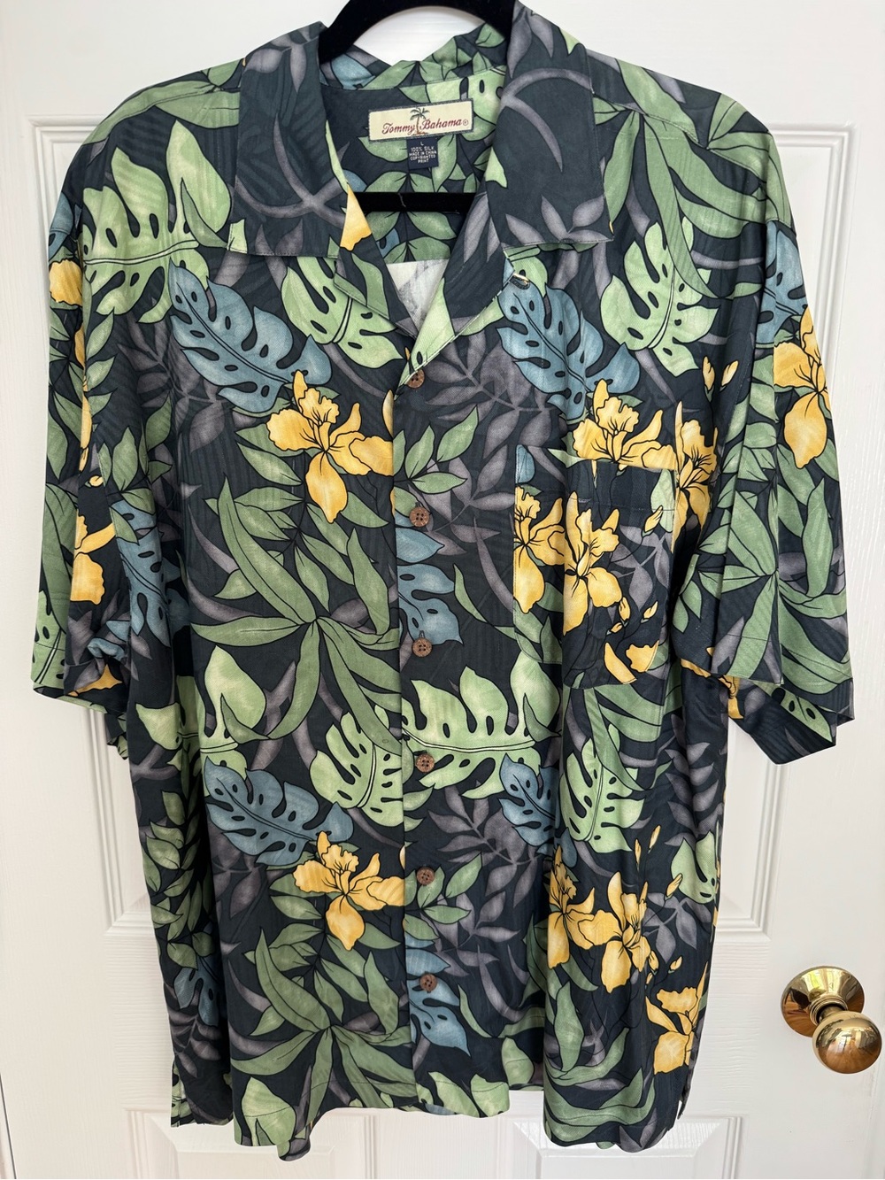 Tommy Bahama Blue Tropical Floral Button-Down Shirt
